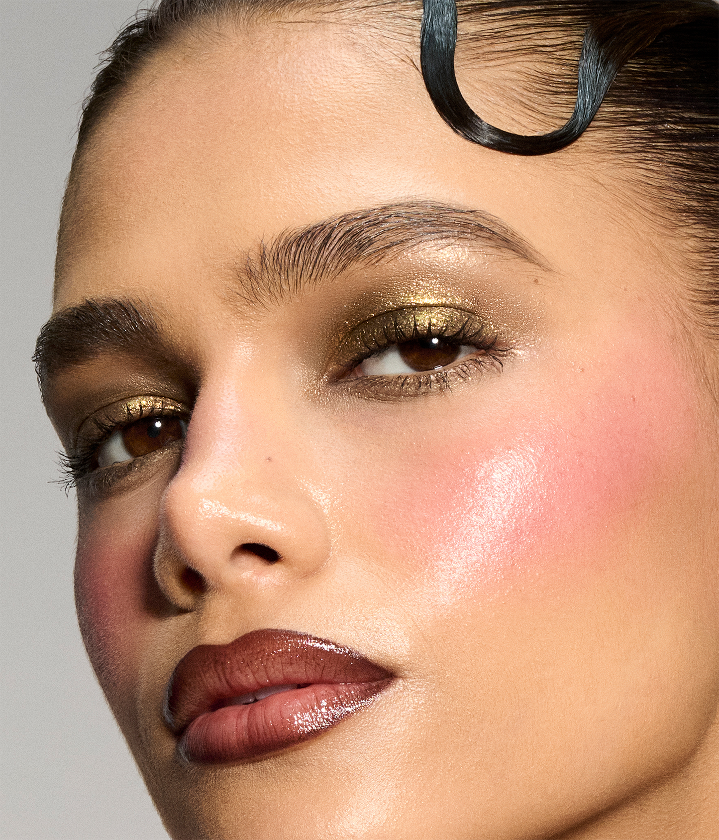 r.e.m. beauty x Wicked: For Good Elphaba Makeup Set