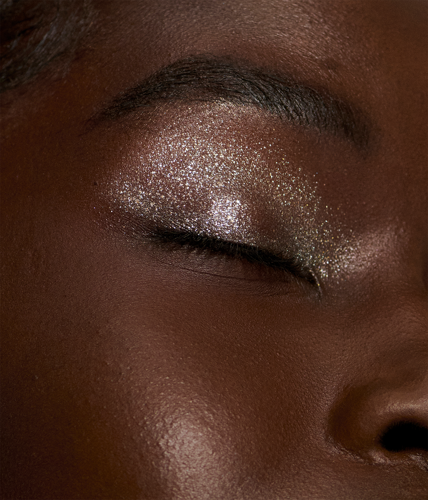 starlet lustrous liquid eyeshadow