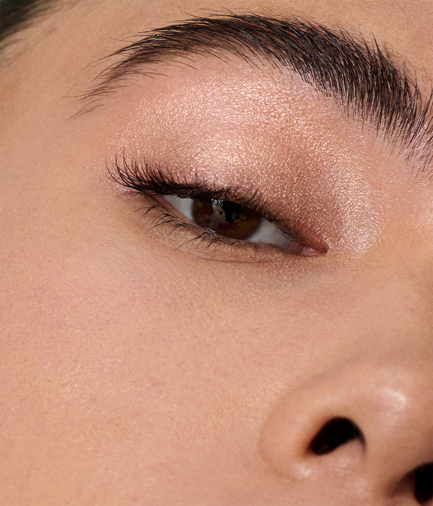 starlet lustrous liquid eyeshadow