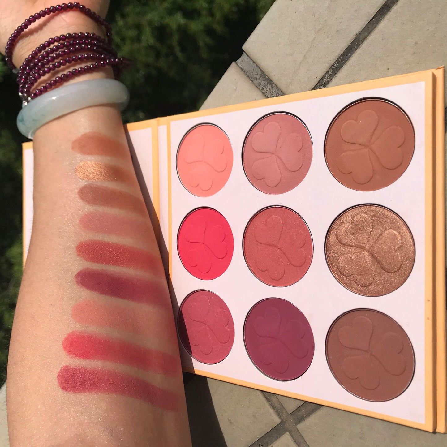 9-Color blush, national style peach blossom plate, bean paste color, orange pink eyeshadow, blush dual-purpose plate, powdery and delicate.