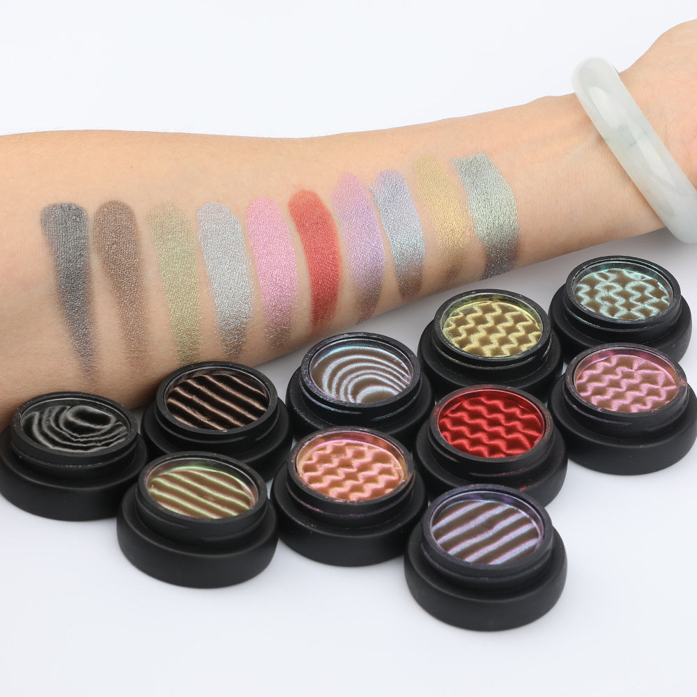 Velvet high-gloss magnetic eyeshadow, metal texture eyeshadow, strength color development