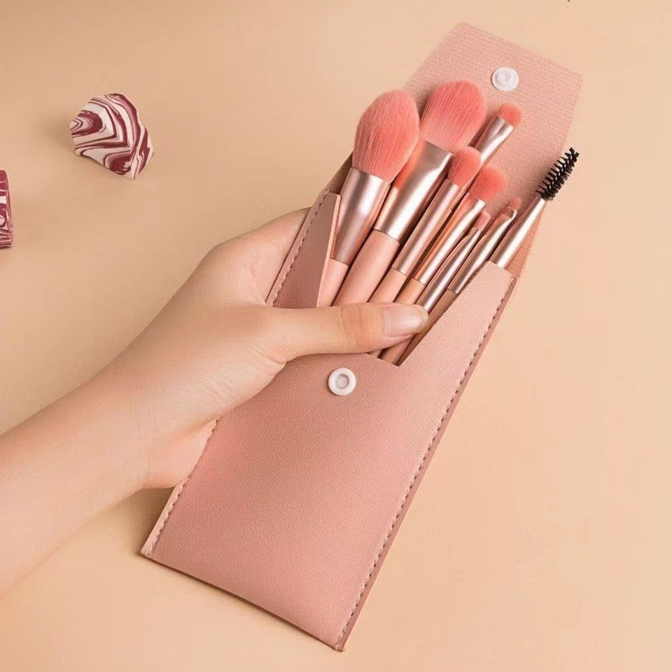 8 Macaron matte plastic handle makeup cover brush, portable makeup cover brush, blush brush, foundation brush, eyeshadow brush.