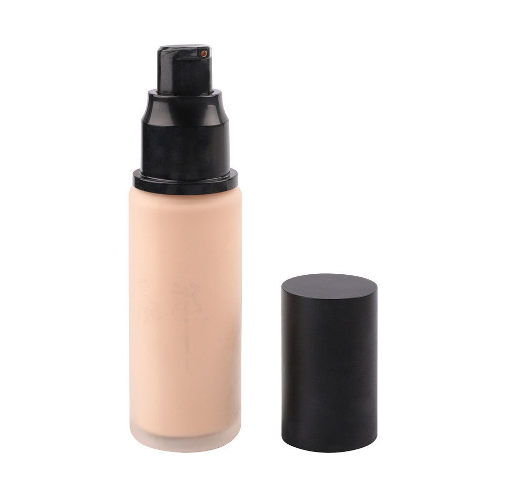 Hydrating concealer foundation holds makeup for a long time, feels light and moisturizes, and nude makeup foundation is delicate and docile.